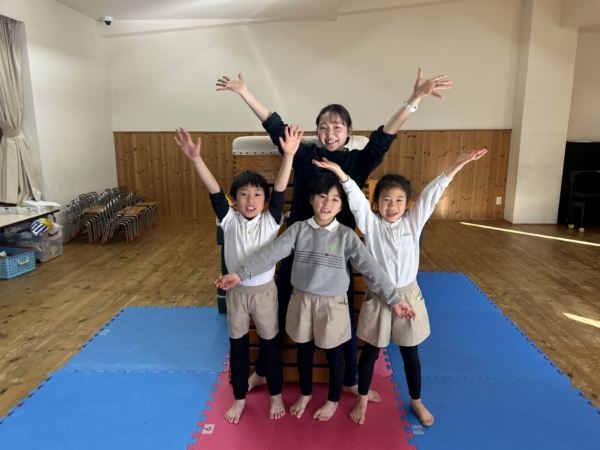 1年目の先生の放課後に密着！;